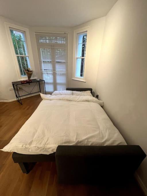 Lovely 1 Bedroom Apartment In West Kensington London Luaran gambar
